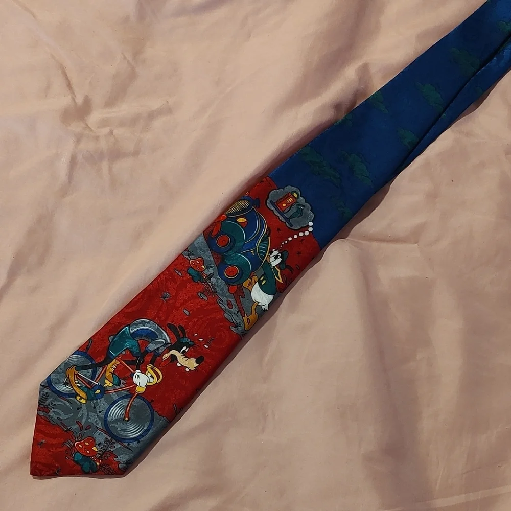 Goofy Silk Tie Circa 1990s